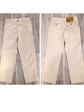 JW Anderson | UFO Lands in Suffolk Chino Pants in Flax